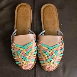 Multi-Color Pastel Bermuda Sandal | W | Sz. 7.5